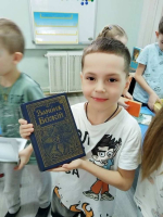 В День православной книги провели с воспитанниками подготовительной группы «Пчёлка» МДОУ Октябрьский д/с "Василек" беседу