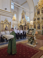 Вручение сертификата об окончании обучения в школе колокольного звона