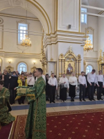 Вручение сертификата об окончании обучения в школе колокольного звона